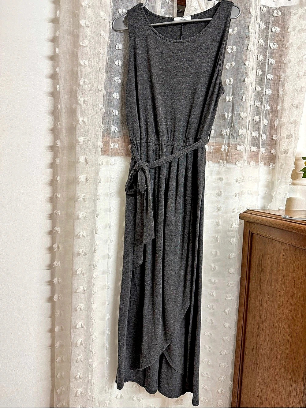 Zenana Maxi Wrap Sleeveless Dress in Gray Size Large Like New